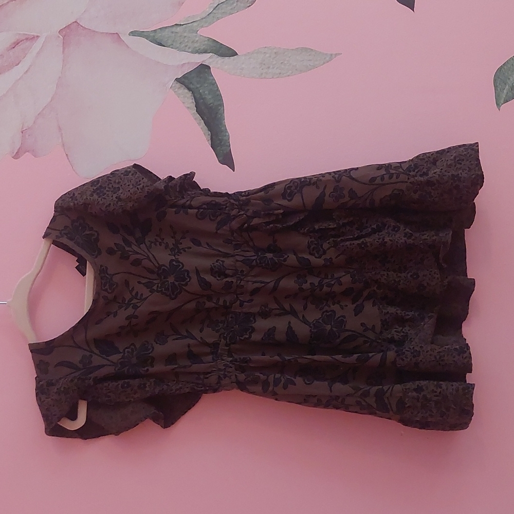 Size 2T brand Art class gently used dress